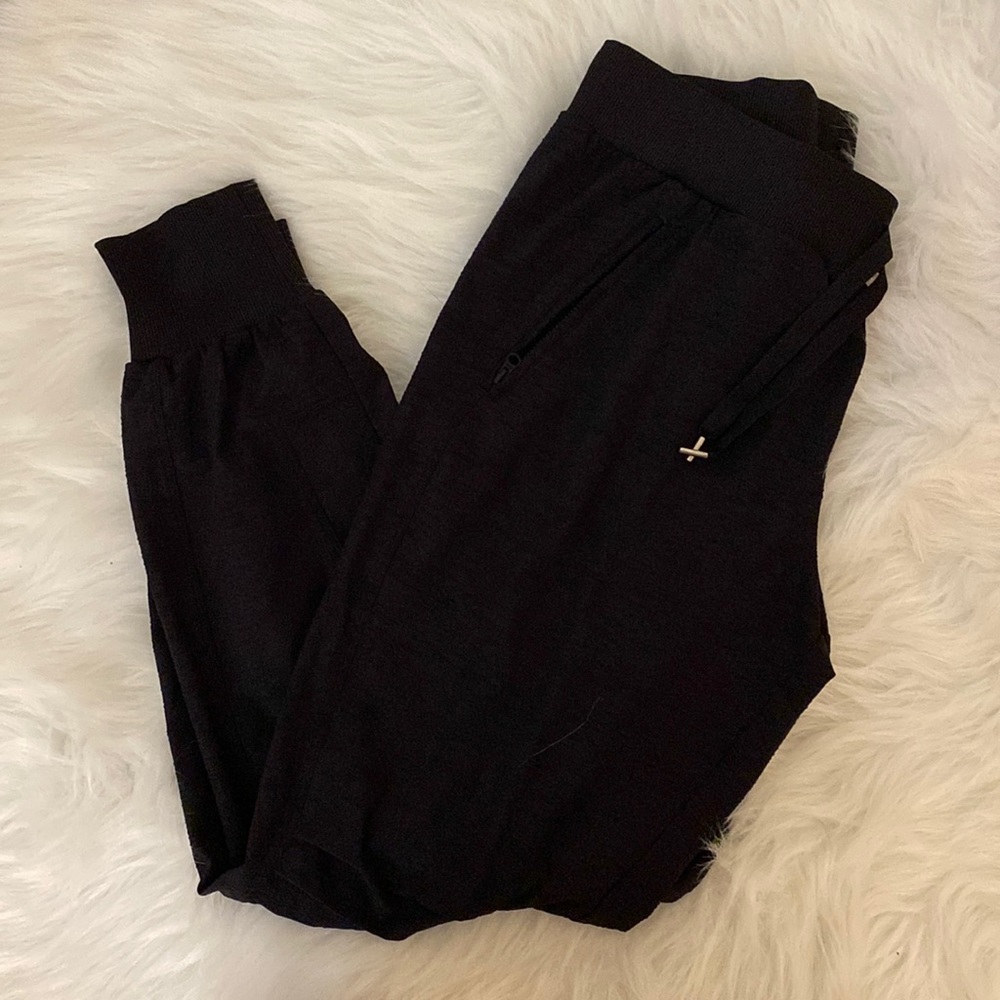 lorna jane jogger pants